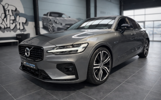 VOLVO S60 2.0 B4 MILD HYBRID R-DESIGN