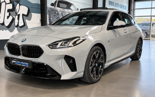 BMW 120I M-SPORT MET PANODAK AUTOMAAT 170 PK